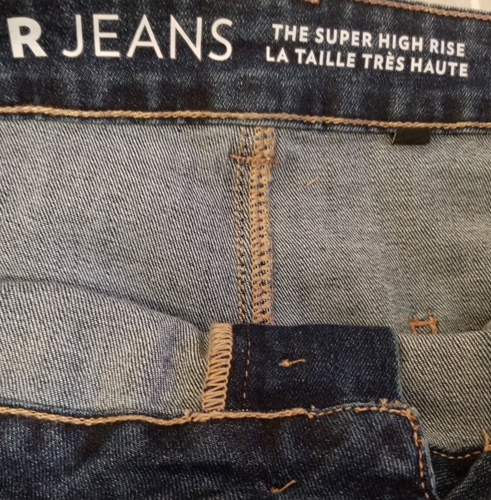 SOLD - WIDE LEG CAPRI DENIM PANTS - Picture 9 of 10